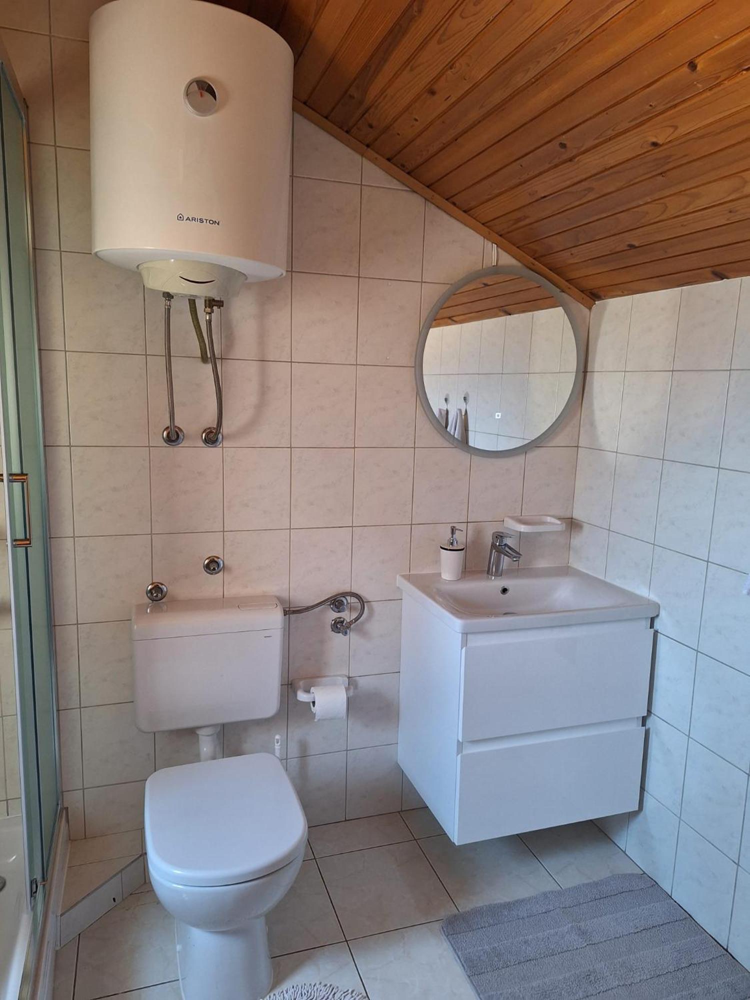 Apartmani Mila Podstrana Ngoại thất bức ảnh