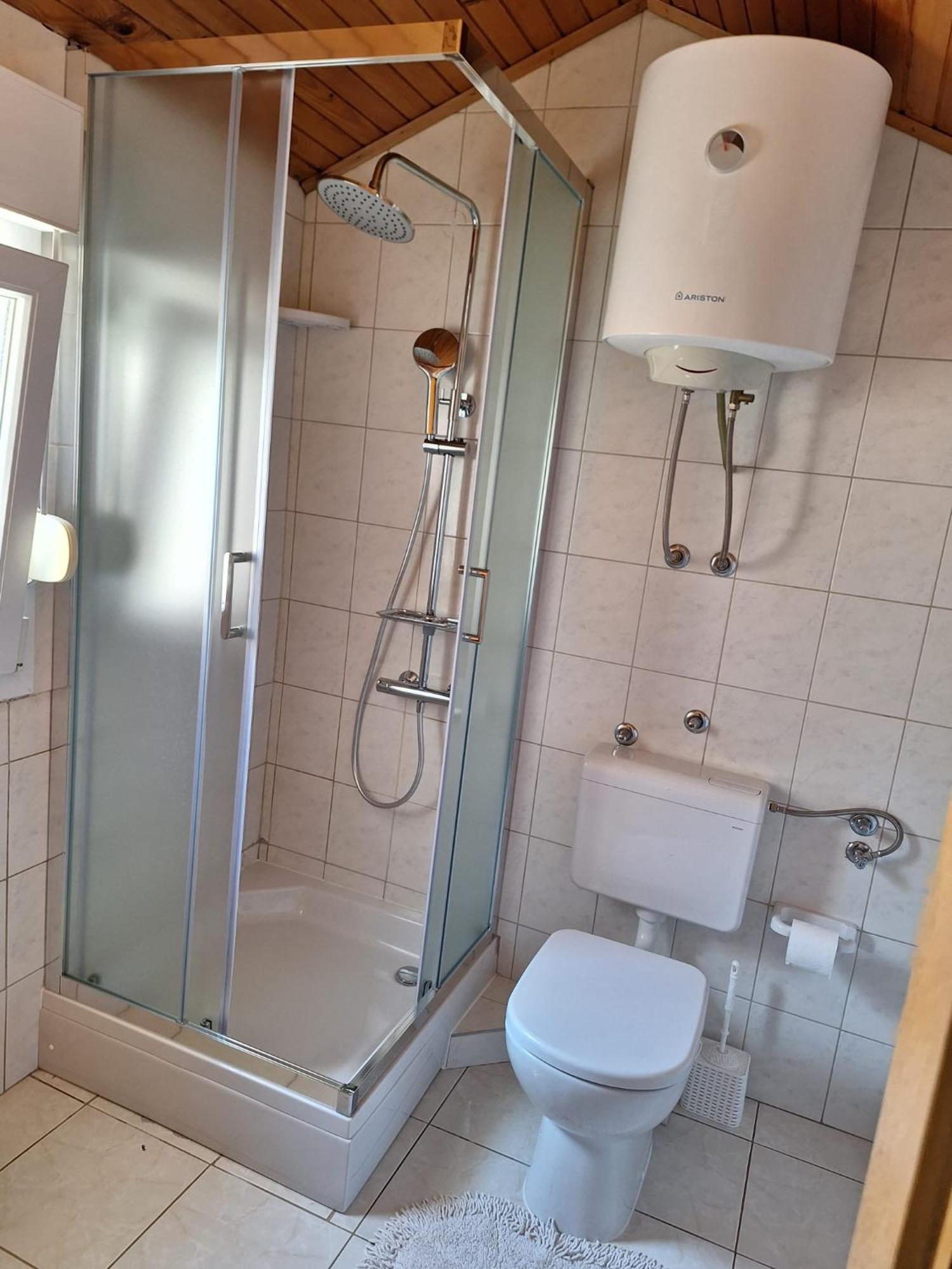 Apartmani Mila Podstrana Ngoại thất bức ảnh