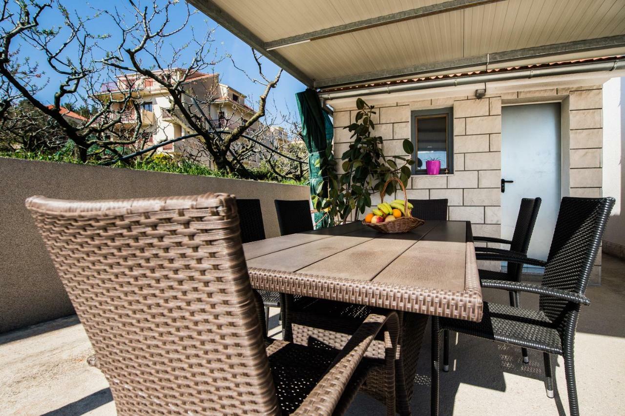 Apartmani Mila Podstrana Ngoại thất bức ảnh